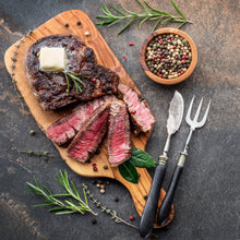 Load image into Gallery viewer, Premium Kings Peppercorn Grinder