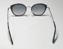 Load image into Gallery viewer, Isaac Mizrahi 30251 Sunglasses