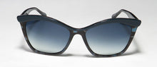 Load image into Gallery viewer, Isaac Mizrahi 30252 Sunglasses