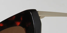Load image into Gallery viewer, Isaac Mizrahi 30230 Sunglasses