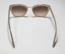 Load image into Gallery viewer, Isaac Mizrahi 30243 Sunglasses