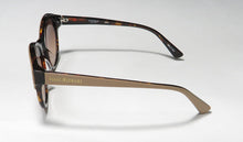 Load image into Gallery viewer, Isaac Mizrahi 30212 Sunglasses