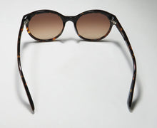 Load image into Gallery viewer, Isaac Mizrahi 30212 Sunglasses