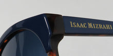Load image into Gallery viewer, Isaac Mizrahi 30212 Sunglasses
