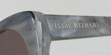 Load image into Gallery viewer, Isaac Mizrahi 30209 Sunglasses