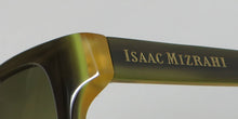 Load image into Gallery viewer, Isaac Mizrahi 30210 Sunglasses