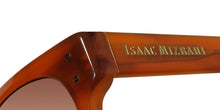 Load image into Gallery viewer, Isaac Mizrahi 30211 Sunglasses