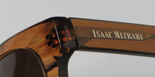 Load image into Gallery viewer, Isaac Mizrahi 30240 Sunglasses