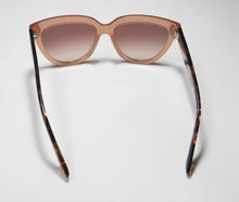 Load image into Gallery viewer, Isaac Mizrahi 30217 Sunglasses