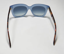 Load image into Gallery viewer, Isaac Mizrahi 30214 Sunglasses