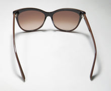 Load image into Gallery viewer, Isaac Mizrahi 30232 Sunglasses