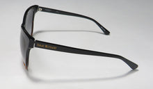 Load image into Gallery viewer, Isaac Mizrahi 30232 Sunglasses