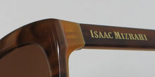 Load image into Gallery viewer, Isaac Mizrahi 30223 Sunglasses