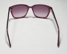 Load image into Gallery viewer, Isaac Mizrahi 30206 Sunglasses