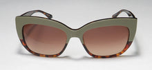 Load image into Gallery viewer, Isaac Mizrahi 30234 Sunglasses