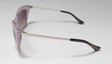 Load image into Gallery viewer, Isaac Mizrahi 30230 Sunglasses