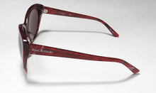 Load image into Gallery viewer, Isaac Mizrahi 30209 Sunglasses