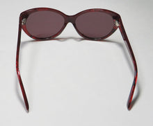 Load image into Gallery viewer, Isaac Mizrahi 30209 Sunglasses