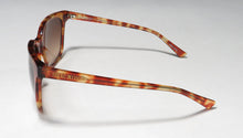 Load image into Gallery viewer, Isaac Mizrahi 30207 Sunglasses