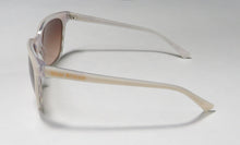 Load image into Gallery viewer, Isaac Mizrahi 30207 Sunglasses