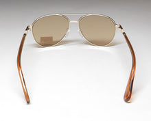Load image into Gallery viewer, BCBG Bcbgeneration 3025 Sunglasses
