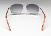 Load image into Gallery viewer, BCBG Bcbgeneration 3025 Sunglasses