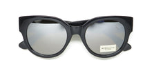 Load image into Gallery viewer, BCBG Bcbgeneration 1033 Sunglasses