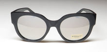 Load image into Gallery viewer, BCBG Bcbgeneration 1033 Sunglasses