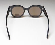 Load image into Gallery viewer, BCBG Bcbgeneration 1033 Sunglasses