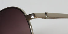Load image into Gallery viewer, BCBG Bcbgeneration 3052 Sunglasses