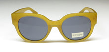 Load image into Gallery viewer, BCBG Bcbgeneration 1033 Sunglasses
