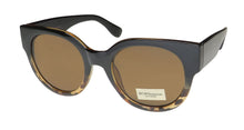 Load image into Gallery viewer, BCBG Bcbgeneration 1033 Sunglasses
