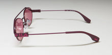 Load image into Gallery viewer, Fila Sfi019 Sunglasses