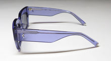 Load image into Gallery viewer, Kendall + Kylie Kks5082 April Sunglasses