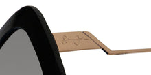 Load image into Gallery viewer, Sean John Sjs2025 Sunglasses