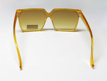 Load image into Gallery viewer, Sean John Sjs2011 Sunglasses