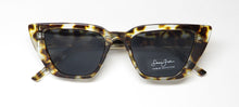 Load image into Gallery viewer, Sean John Sjs2008 Sunglasses