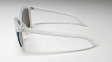 Load image into Gallery viewer, Adrienne Vittadini 4434 Sunglasses