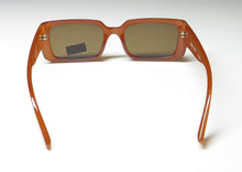 Load image into Gallery viewer, Kendall + Kylie Blkk5151 Leighton Sunglasses