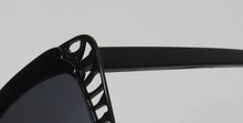 Load image into Gallery viewer, Kendall + Kylie Kk5124 Nina Sunglasses
