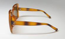 Load image into Gallery viewer, Kendall + Kylie Kk5110 Fiona Sunglasses