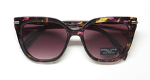 Load image into Gallery viewer, Kendall + Kylie Kk5128 Ceci Sunglasses