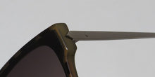 Load image into Gallery viewer, Kendall + Kylie Kk5142 Lux Sunglasses