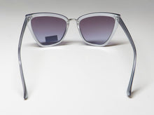 Load image into Gallery viewer, Kendall + Kylie Kk5127 Clara Sunglasses