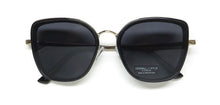Load image into Gallery viewer, Kendall + Kylie Kk5122 Maeve Sunglasses