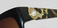 Load image into Gallery viewer, Bebe Bbop1010ce Sunglasses