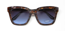 Load image into Gallery viewer, Bebe Bbop1006 Sunglasses