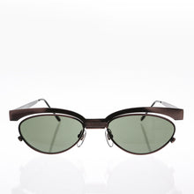 Load image into Gallery viewer, Floating Lens Cat Eye 90s Vintage Sunglass - Trina 1