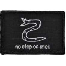 Load image into Gallery viewer, No Step On Snek - 2x3 Patch