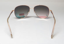 Load image into Gallery viewer, BCBG Bcbgeneration 3052 Sunglasses